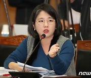 용혜인 "시장님 헌법 위배"에 홍준표 "법은 내가 더 잘 알 것" 고성