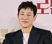 '마약 혐의 피의자' 이선균 추락은 시작됐다···드라마·광고 줄줄이 ‘손절’