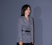 [T포토] 염혜란 '조심스러운 입장'