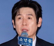 [T포토] 설경구 '믿고 보는 배우'