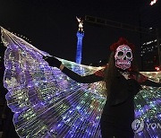 Mexico Catrinas Parade