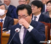 민주, 정황근 장관 공수처 고발…"농정원 이사 임명 노골적 개입"