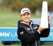 한국서 '첫 승' 이민지, 세계랭킹 4위 도약… KLPGA '시즌 3승' 임진희 55위