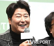 송강호 영화 '거미집', 홍콩 영화제 개막작 돼...해외서는 성공할까