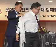 롯데 유니폼 입는 김태형감독