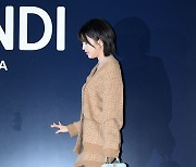 [Ms포토] 안유진 '발걸음도 조심조심'