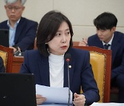 "文정부, 北 눈치에 탈북민 방사능 피폭검사 중단" [2023 국감]