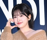 [현장포토] "큐티, 섹시, 러블리"...안유진, 극강의 미모