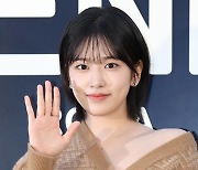 [포토] 아이브 안유진, 스윗한 눈빛