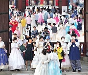 “한국인처럼 살아볼래요”…외국인 관광객 1위는 ‘일본’