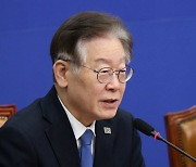 이재명 "윤, 앞에선 국민 위하고 뒤에선 갈라치기…말따행따 끝내야"