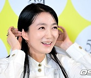 김주령, '질문에 귀 기울이며' [사진]