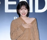 아이브 안유진, 다소곳한 마무리 인사 [SE★포토]