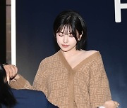 안유진 '조심스럽게'[엑's HD포토]