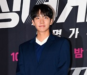 [TEN포토] 이승기 '다소곳하게'