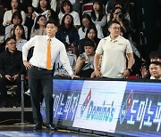 [경기 전] 조상현 LG 감독, “반전을 해야 한다” … 김주성 DB 감독, “개리슨 브룩스가 결장한다”