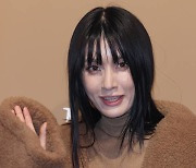 [포토] 모니카, 카메라와 아이컨택