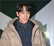 [MD포토] 이준 '패딩의 계절이 왔어요'