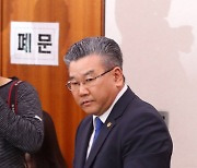 답변 마친 유병호 감사원 사무총장