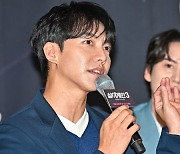 이승기,'규현과 활약 기대해주세요' [사진]