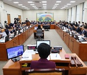 의견 합친 정무위 “불출석·위증 증인들, 고발하겠다” [2023국감]