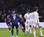 이강인 향한 찬사, PSG 주전 도약 '청신호'…"뎀벨레 위협하는 존재감"