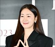 [MD포토] 최지우, '손가락으로 만드는 N'