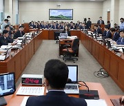 국회 환노위, SPC·DL그룹 회장 '산업재해' 청문회 의결