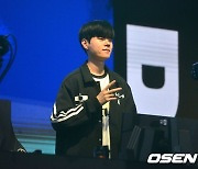 ‘데프트+쇼메이커 쌍끌이 캐리’ DK, 압도적 차이 26분대에 GAM에 기선 제압 [롤드컵]