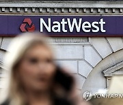 BRITAIN BANKING NATWEST SHARES