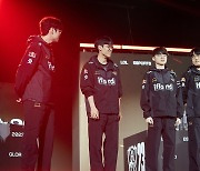 MSI 패배 설욕한 T1, LCK 팀 중 두 번째로 8강 확정