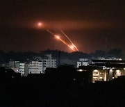 이스라엘 “군인들 아직 지상에 있다”... 가자지구 지상전 확대