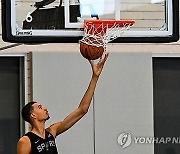 [NBA] 웸반야마, 지노빌리에게 쪽집게 과외 받다