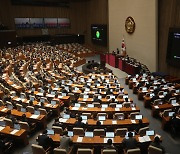 예산국회 앞두고 쏟아지는 ‘조특법’…내용은 정부안 ‘복붙’