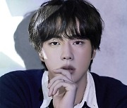 방탄소년단 진 '디 애스트로넛' MV 9500만뷰+스포티파이 2억 7000만..인기 고공행진