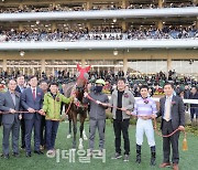 [포토] ‘농협경제지주 대표이사배 경주’