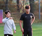 부상 회복 훈련하는 U17 강민우