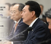 "합의없는 숫자 제시 안돼"… 연금개혁 시간표 또 늦춘 尹