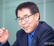 [인터뷰]김두옥 美켄터키대 교수 "15년간 한·미 정책연수 가교역할"