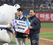 신민혁, PO 2차전 MVP