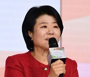 [TEN포토] 이정은 "박보영 오나귀때와 똑같아,,나만 늙은듯"