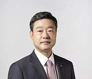 지동섭 SK온 대표, 배터리산업 발전 공로로 '은탑산업훈장'