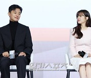 [포토] 박보영, 연우진 바라보는 스윗한 눈빛