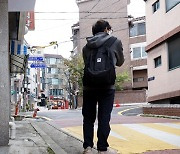 수십억 사기 공인중개사 계속 영업해도 속수무책