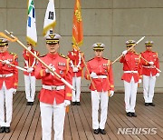 각 잡힌 늠름한 경기소방 의장대