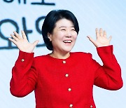 [T포토] 이정은 '힐링 부르는 미소'