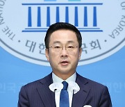 민주 "이철규 인재영입위원장 임명…결국 총선 공천 주인은 용산참모·윤핵검"