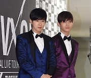 동방신기, 콘서트 개최...‘데뷔 20주년’ 맞아 팬들과 뜻깊은 시간 보낸다