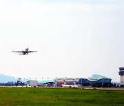 "광주 군공항 문제 해결시 민간공항 무안 이전 대원칙 지켜져야"