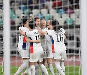 '조편성 불운' 20위 한국 여자축구, 50위 우즈벡에 밀렸다…중국과 1-1 무승부→올림픽 예선 탈락